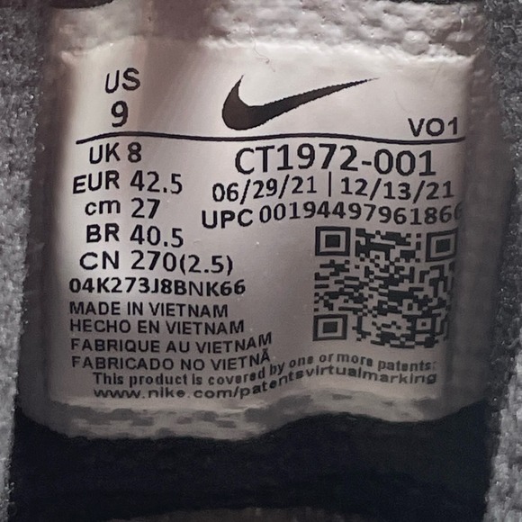 Nike Kyrie Flytrap 4 IV Basketball Shoes Sneakers CT1972-001‎ US Size 9 - Picture 8 of 9